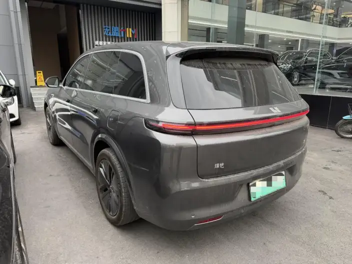 Li Auto L8 2024 Model Pro Edition
