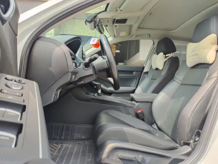 Model Ge 2023 Model 240TURBO CVT Smart Edition – фото 8