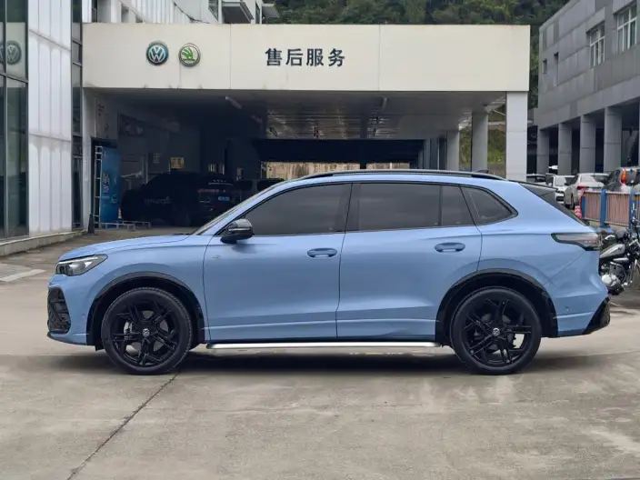 Volkswagen Tiguan L 2026 Model Pro 380TSI 4WD R-Line Zhizun Edition