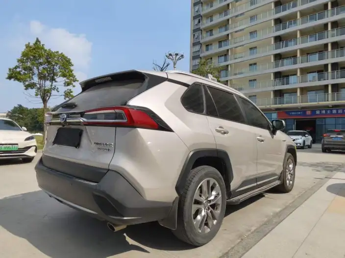 Toyota Wildlander 2022 Model Hybrid 2.5L 2WD Luxury PLUS Edition – фото 5