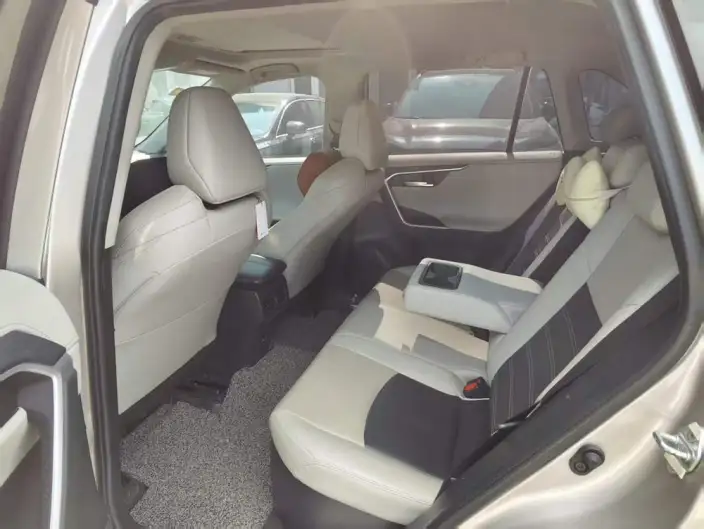 Toyota Wildlander 2022 Model Hybrid 2.5L 2WD Luxury PLUS Edition – фото 9