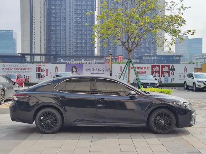 Toyota Camry 2022 Model 2.5S Knight Edition – фото 5