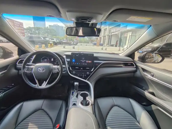 Toyota Camry 2022 Model 2.5S Knight Edition – фото 6