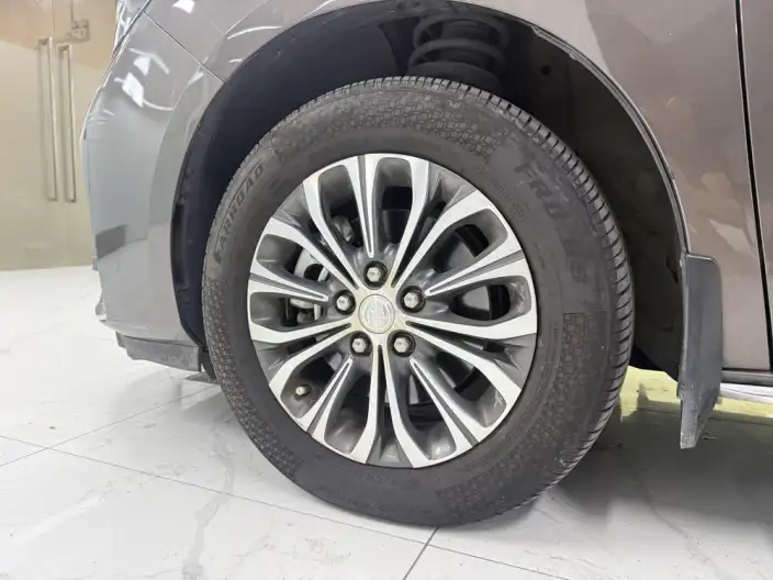 Buick GL8 2023 Model Business class 2.0T Comfort Model – фото 9