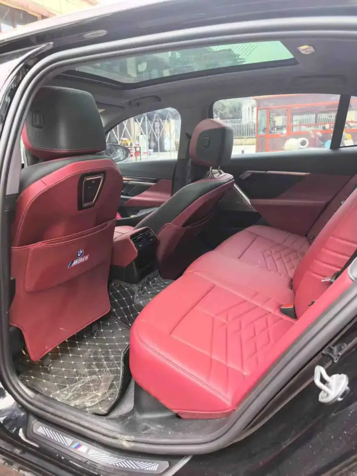 BMW 5 Series 2025 Model 530Li Exclusive Model M Sports Set – фото 9