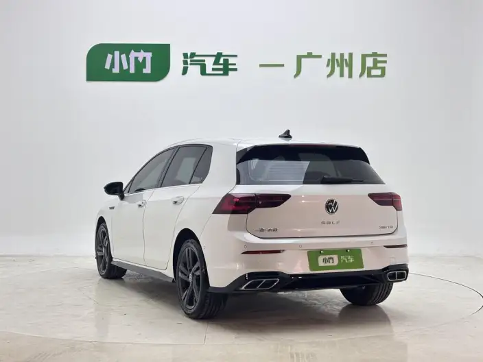 Volkswagen Golf 2023 Model 280TSI DSG R-Line Lite – фото 5