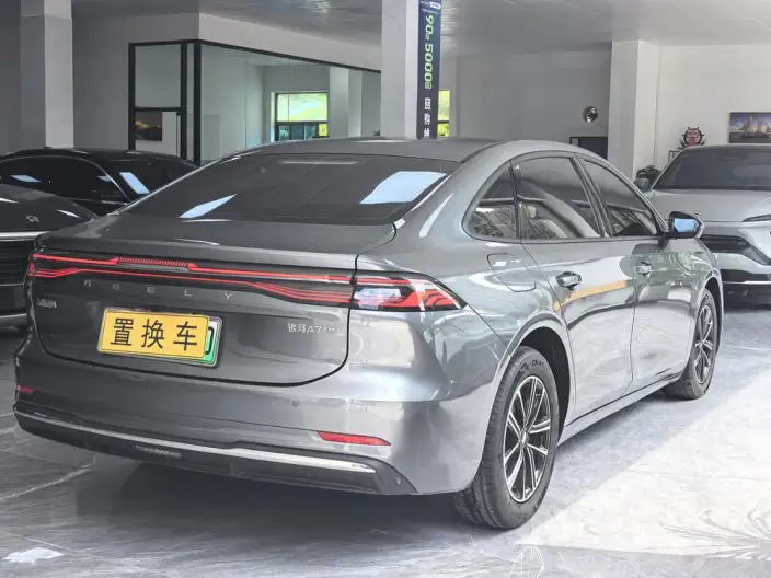 Geely Galaxy A7 EM 2025 Model 70km Luxury Xiang Edition – фото 7