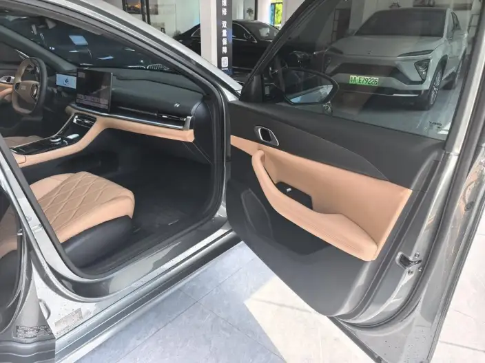 Geely Galaxy A7 EM 2025 Model 70km Luxury Xiang Edition – фото 8
