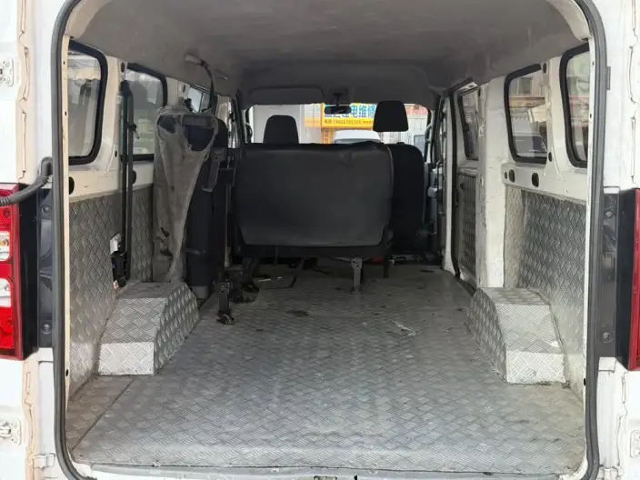 Wuling Yangguang 2024 Model 300km Comfort Model Passenger car Edition 75kW – фото 9