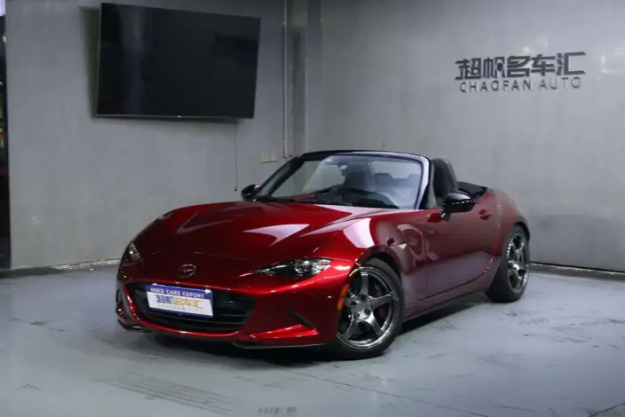 Mazda MX-5 2023 Model 2.0L Manual Rear Drive 2 seat Parallel Imported