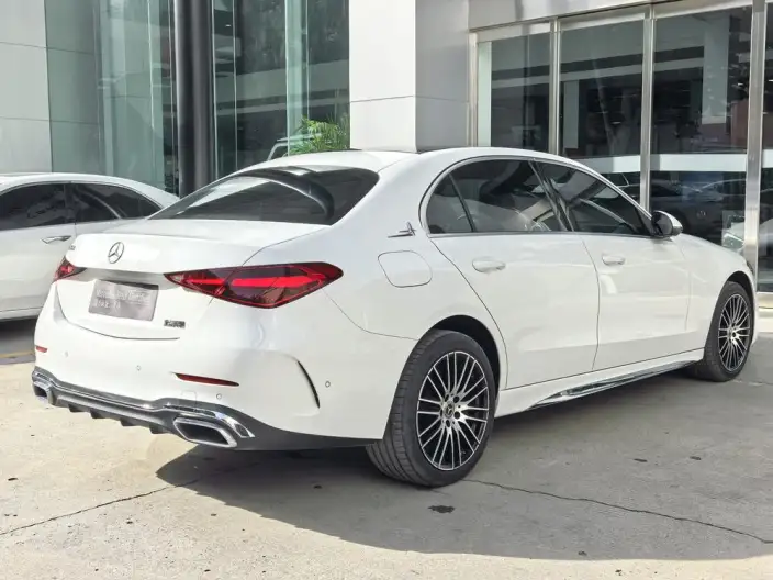 Mercedes-Benz C-Class 2024 Model C 260 L Sports Edition – фото 7
