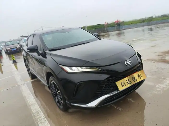 Venza 2023 Model 2.0L CVT 2WD Premium Edition