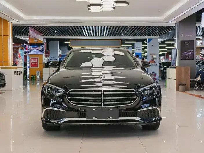 Mercedes-Benz E-Class 2023 Model E 260 L sedan