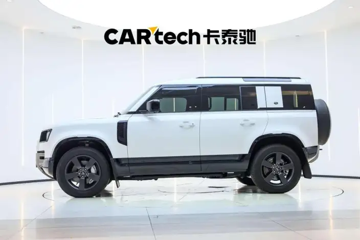 Land Rover Defender 2024 Model 110 3.0T P400 X-Dynamic HSE
