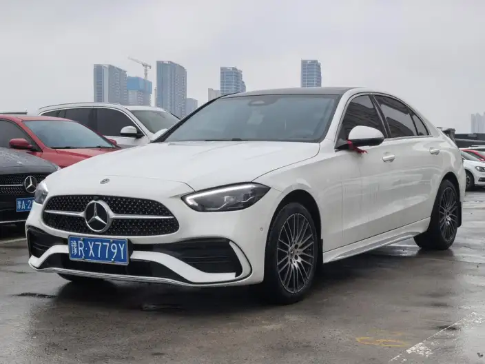 Mercedes-Benz C-Class 2026 Model C 260 L Sports sedan Classic Edition – фото 1