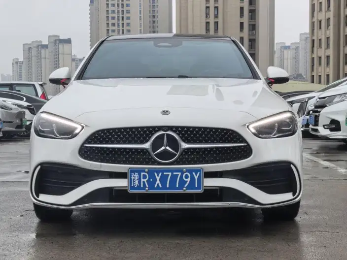 Mercedes-Benz C-Class 2026 Model C 260 L Sports sedan Classic Edition – фото 2
