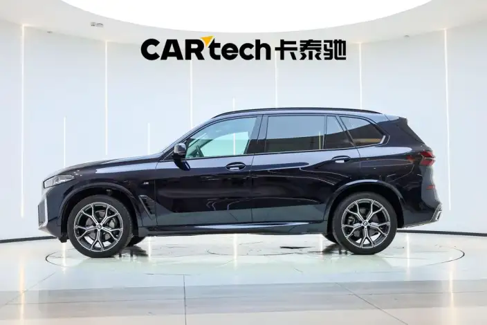 BMW X5 2023 Model xDrive30Li Exclusive Model M Sports Set – фото 4