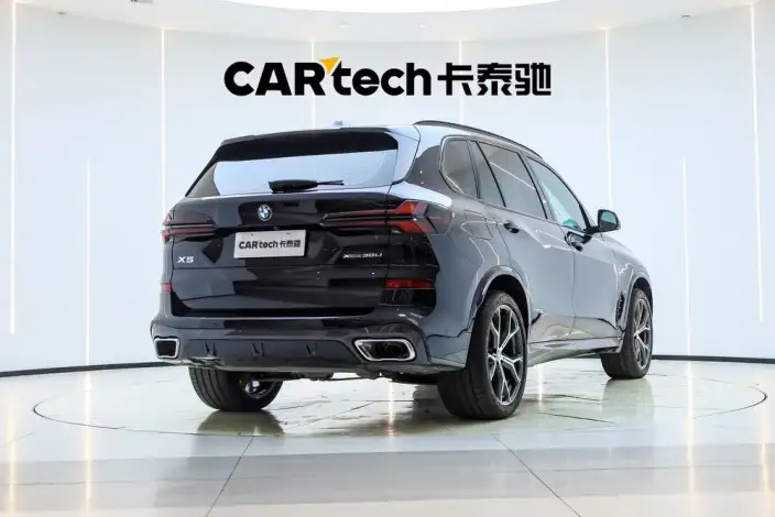 BMW X5 2023 Model xDrive30Li Exclusive Model M Sports Set – фото 7