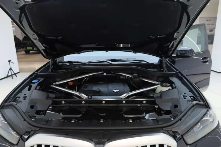 BMW X5 2023 Model xDrive30Li Exclusive Model M Sports Set – фото 9