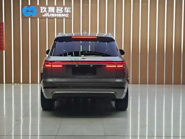 Li Auto ONE 2021 Model Extended Range 6 seat Edition – фото 5