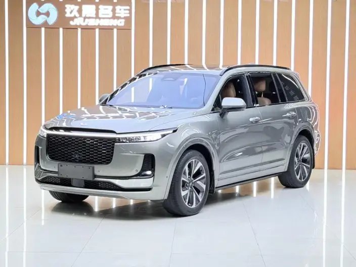 Li Auto ONE 2021 Model Extended Range 6 seat Edition – фото 1