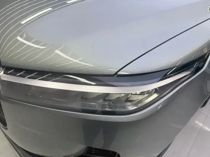 Li Auto ONE 2021 Model Extended Range 6 seat Edition – фото 7