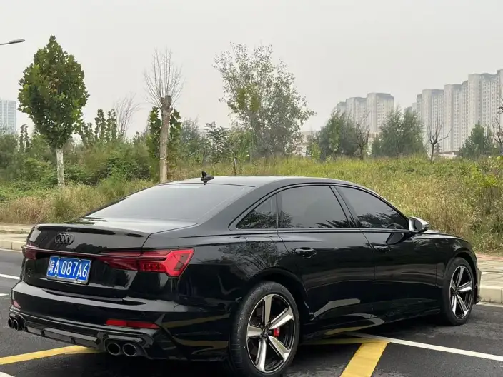 Audi A6L 2022 Model 40 TFSI Luxury Dynamic Model – фото 6