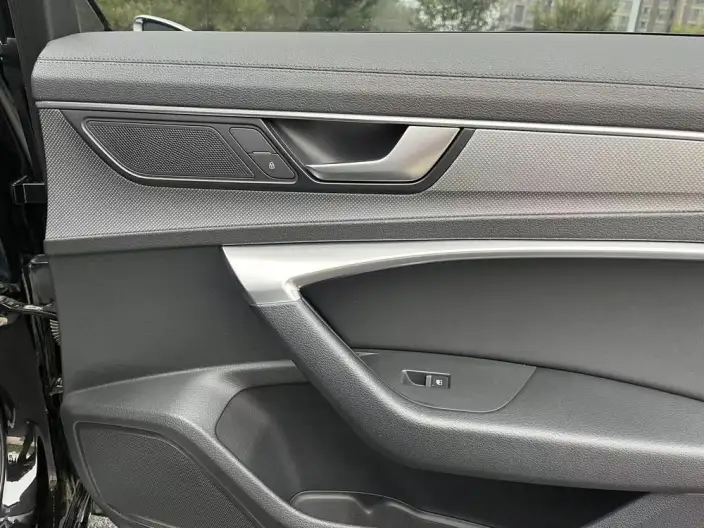 Audi A6L 2022 Model 40 TFSI Luxury Dynamic Model – фото 7