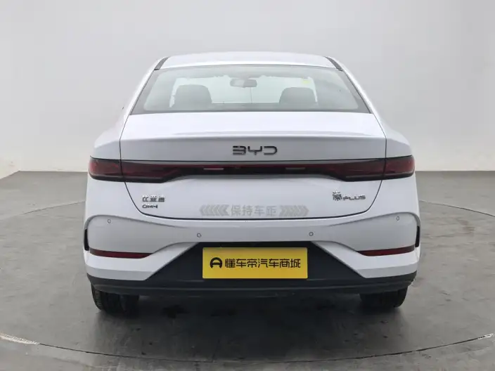 BYD Qin PLUS DM 2026 Model DM-i 128KM Enterprising Model – фото 6