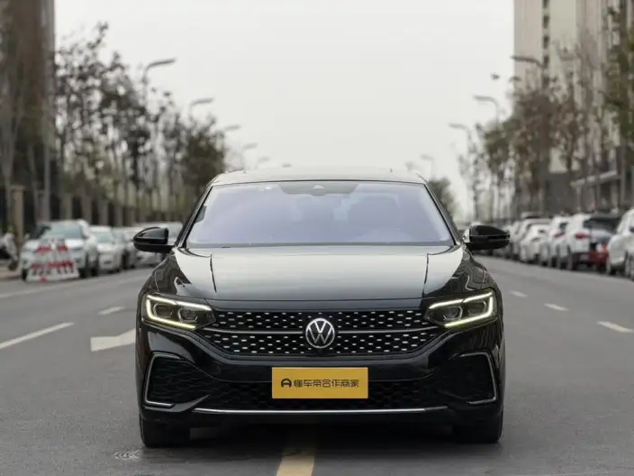 Volkswagen Passat 2023 Model Facelift 330TSI Starry sky Deluxe Edition
