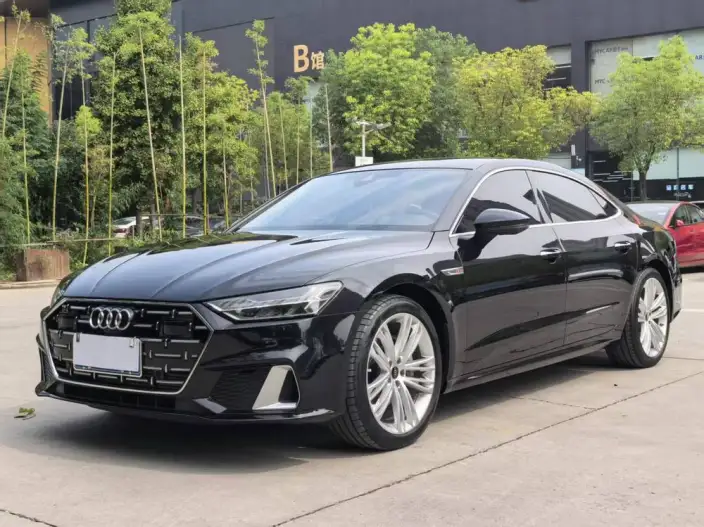 Audi A7 L 2025 Model 45 TFSI quattro Luxury Model