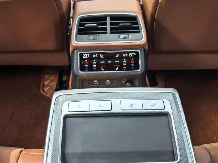Audi A7 L 2025 Model 45 TFSI quattro Luxury Model – фото 8