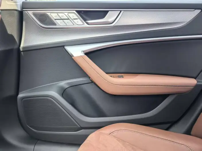 Audi A7 L 2025 Model 45 TFSI quattro Luxury Model – фото 9