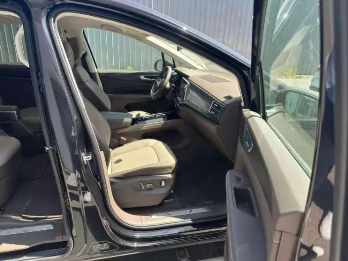 Viloran 2026 Model 380TSI Zun Drive Edition – фото 8