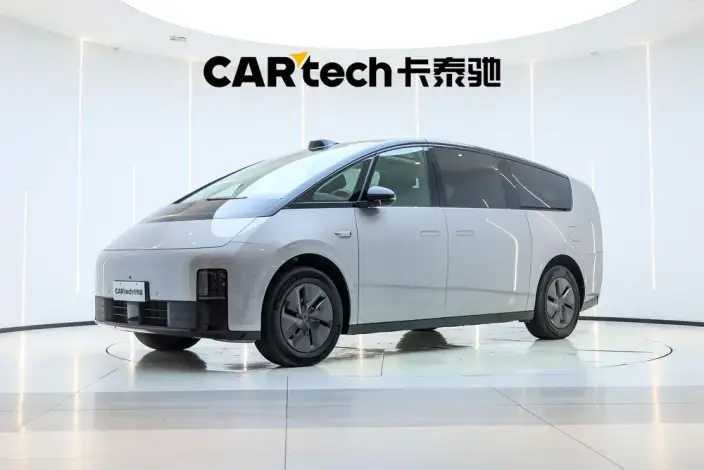 Li Auto MEGA 2024 Model Ultra Edition – фото 1