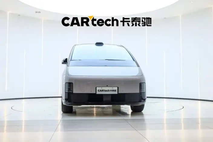 Li Auto MEGA 2024 Model Ultra Edition – фото 2