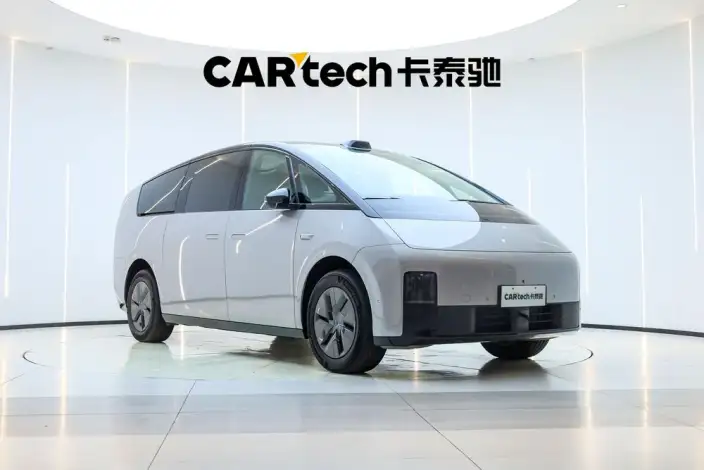 Li Auto MEGA 2024 Model Ultra Edition – фото 3