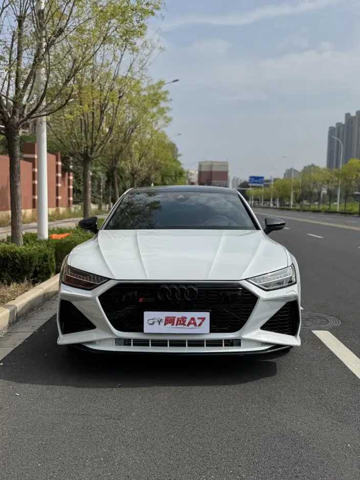 Audi A7 2024 Model 55 TFSI quattro Exclusive Model