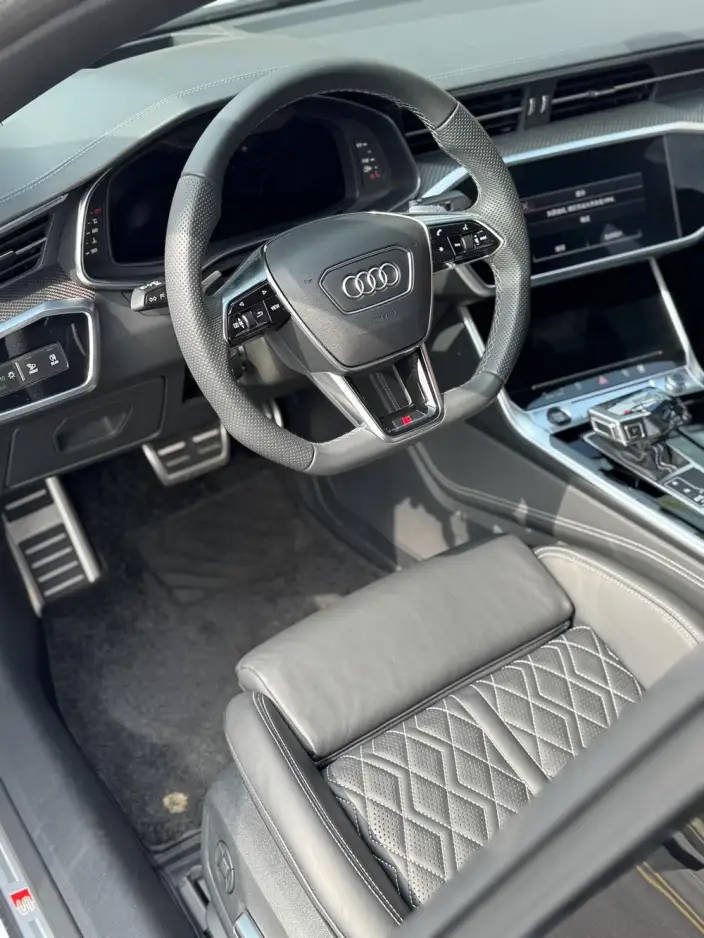 Audi A7 2024 Model 55 TFSI quattro Exclusive Model – фото 7