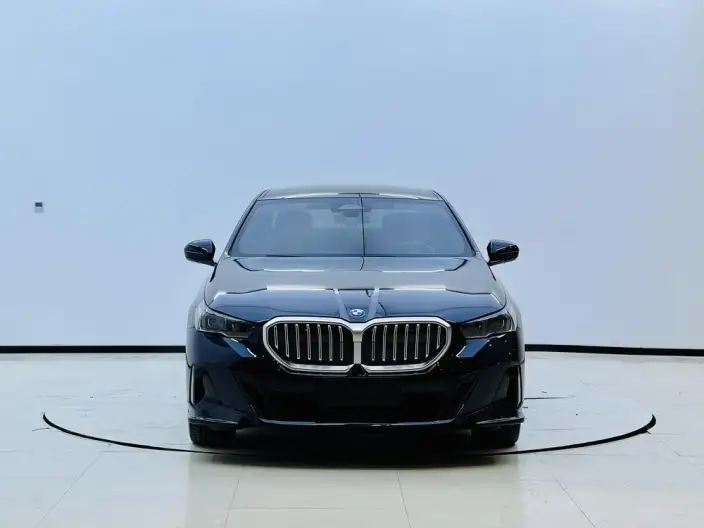 BMW 5 Series Imported 2024 Model 530i Leading Model M Sports Set – фото 2