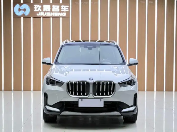 BMW X1 2025 Model sDrive25Li X Design Set – фото 2
