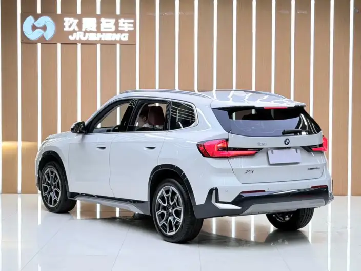 BMW X1 2025 Model sDrive25Li X Design Set – фото 4
