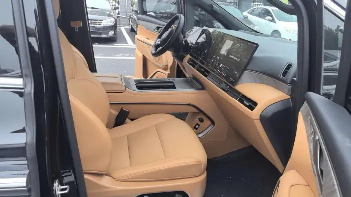 Wey Gaoshan P HEV 2025 Model 4WD Wey Gaoshan 8 – фото 8