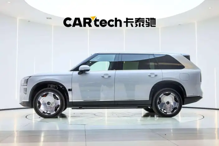 ZEEKR 9X 2025 Model Hyper Edition 70kWh VI seat