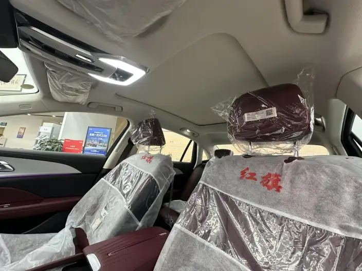 Hongqi H5 2025 Model 2.0T Automatic Flag Enjoy Edition – фото 7