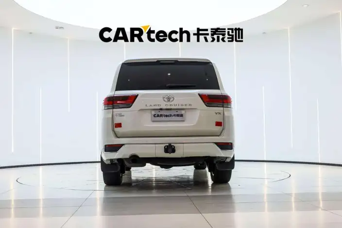 Land Cruiser (import 2023 Model 3.5T Automatic 4WD 7 seat Parallel Imported – фото 6
