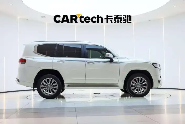 Land Cruiser (import 2023 Model 3.5T Automatic 4WD 7 seat Parallel Imported – фото 8