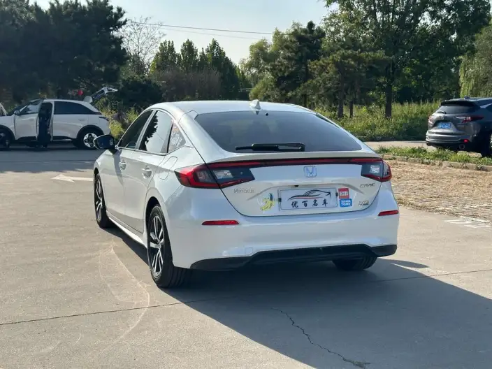 Honda Civic 2023 Model HATCHBACK 240TURBO CVT Extreme Leap Edition – фото 5