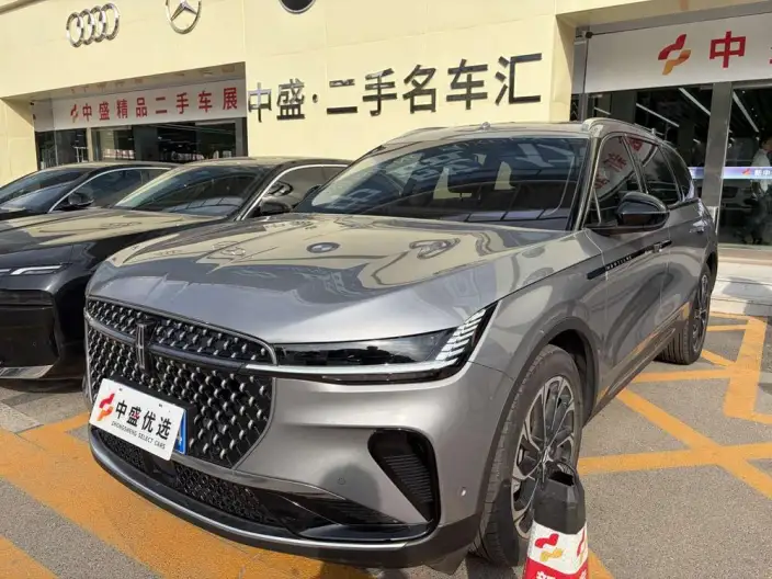 Nautilus 2023 Model 2.0T 4WD Exclusive Edition – фото 1