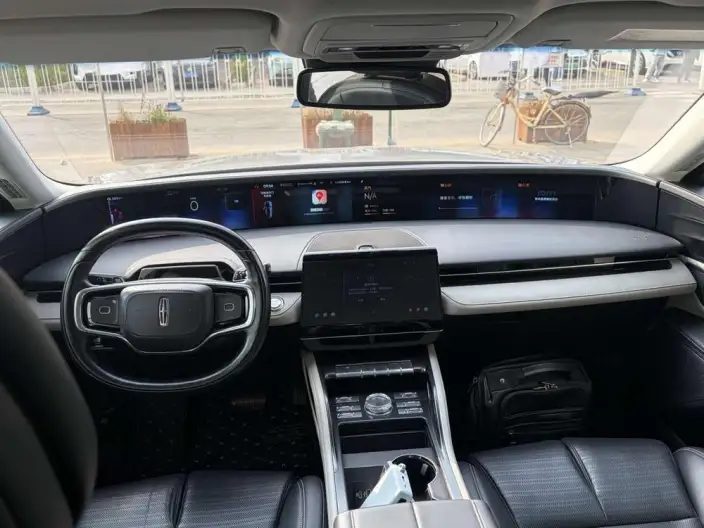 Nautilus 2023 Model 2.0T 4WD Exclusive Edition – фото 8